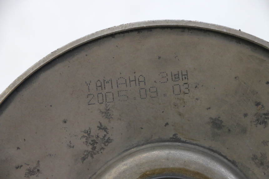 photo de CLUTCH YAMAHA YP MAJESTY 125 (2002 - 2006) - Surface and material condition