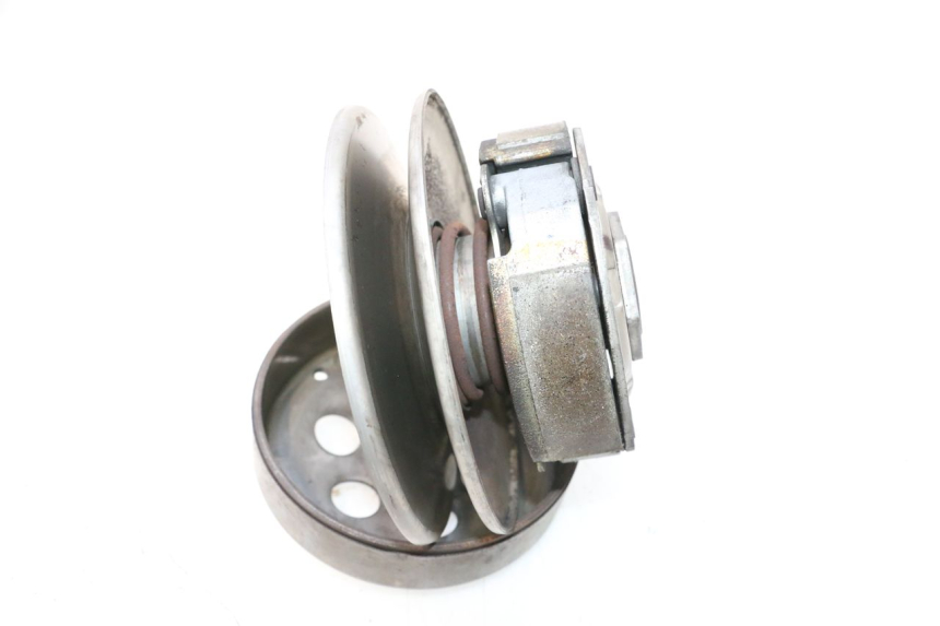 photo de CLUTCH YAMAHA YP MAJESTY 125 (1998 - 2001) - Fixing points details