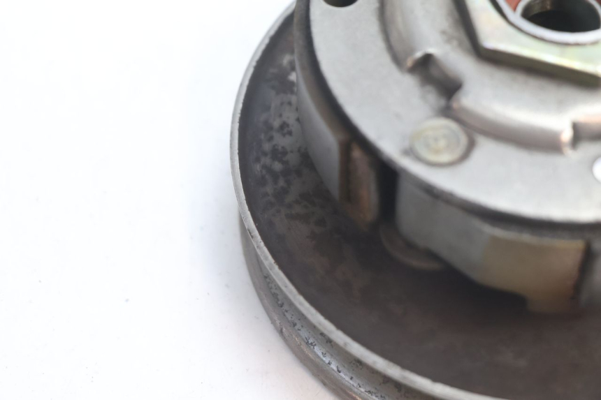 photo de CLUTCH YAMAHA YP MAJESTY 125 (2002 - 2006) - Fixing points details