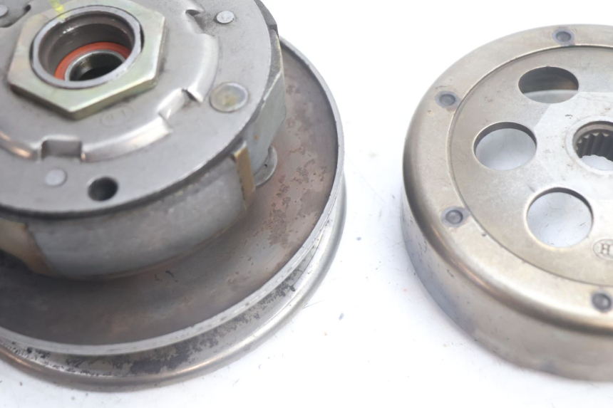 photo de CLUTCH YAMAHA YP MAJESTY 125 (2002 - 2006) - Surface and material condition