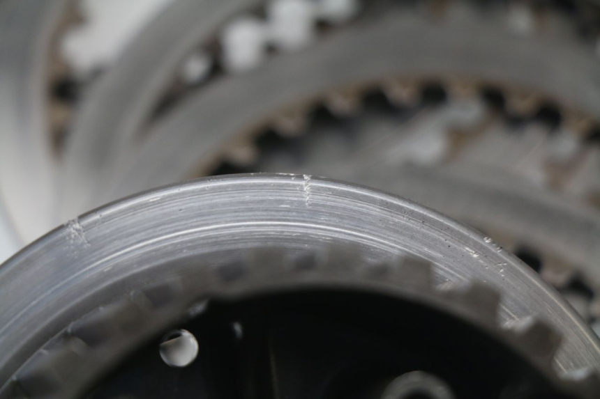 photo de CLUTCH YAMAHA YZ-F YZF 250 (2007 - 2013) - Distinctive features