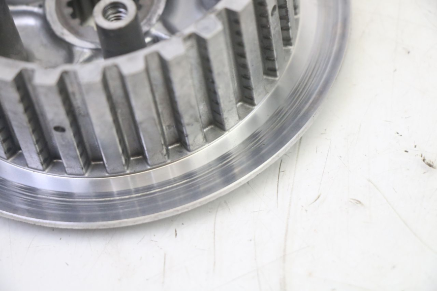 photo de CLUTCH YAMAHA YZ-F YZF 250 (2014 - 2018) - Fixing points details