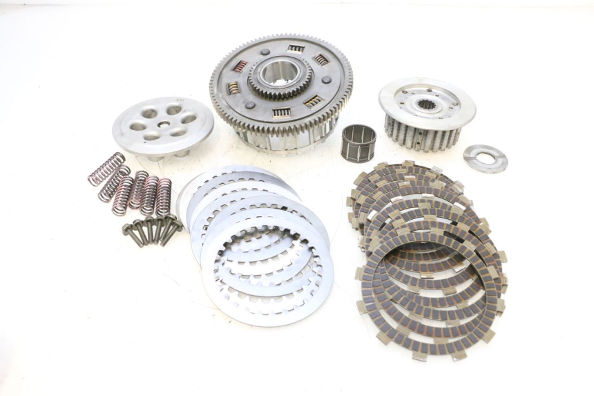 photo de CLUTCH YAMAHA YZF R GENESIS 750 (1993 - 1998) - Focus on structure