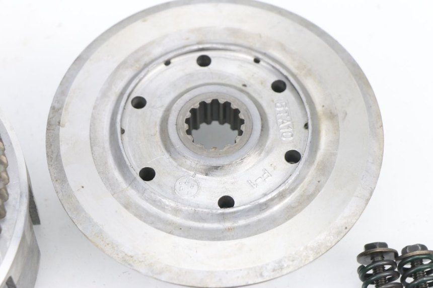 photo de CLUTCH YAMAHA YZF YZ-F 450 (2006 - 2009) - Surface and material condition