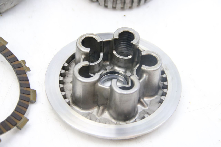 photo de CLUTCH KAWASAKI Z ABS 1000 (2014 - 2020) - Alternative perspective