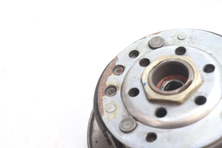 photo de CLUTCH PIAGGIO ZIP 2T 50 (2009 - 2019) - Technical close-up