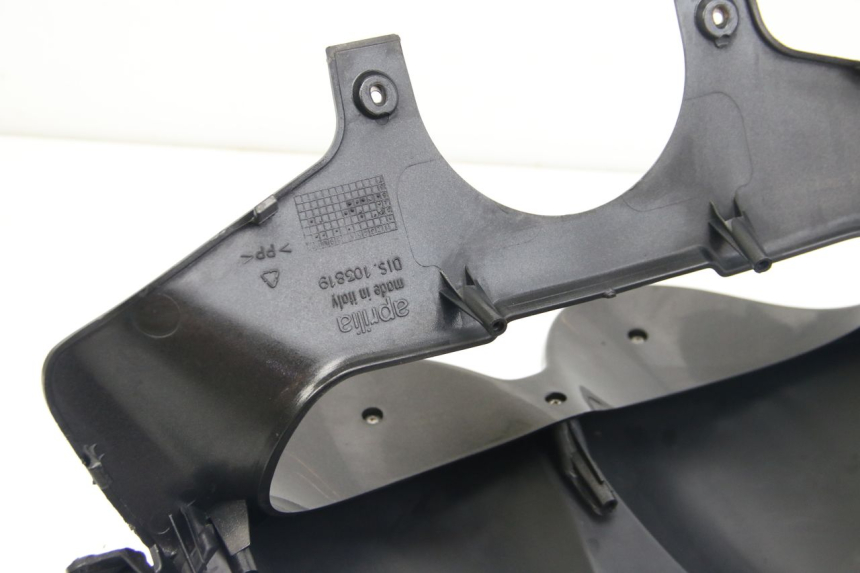 photo de SPEEDOMETER SURROUND APRILIA ATLANTIC 500 (2002 - 2003) - Focus on structure