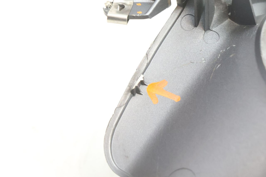 photo de SPEEDOMETER PANEL APRILIA ATLANTIC S 125 (2010 - 2013) - Fixing points details