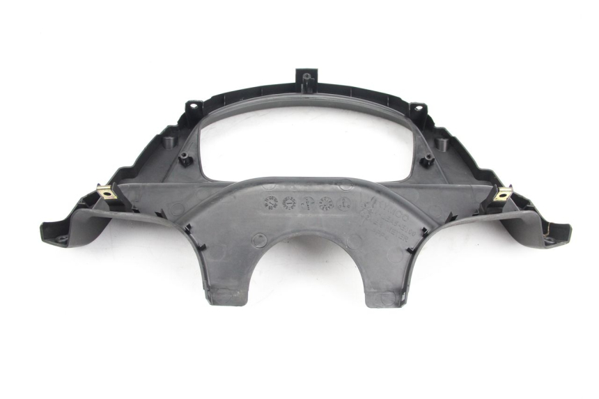 photo de SPEEDOMETER SURROUND KYMCO DINK 4T 50 (2007 - 2018) - Technical close-up