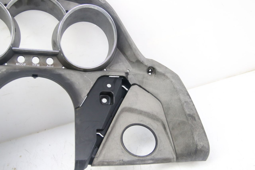 photo de SPEEDOMETER SURROUND KYMCO DINK STREET 125 (2009 - 2014) - Component zoom