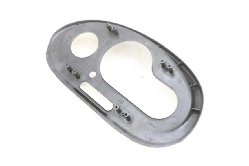 photo de SPEEDOMETER SURROUND PEUGEOT ELYSEO 125 (1999 - 2004) - Component detail