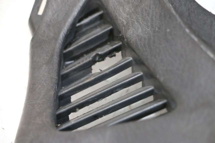 photo de SPEEDOMETER SURROUND HONDA FES S-WING SWING ABS 125 (2007 - 2015) - Checked used part