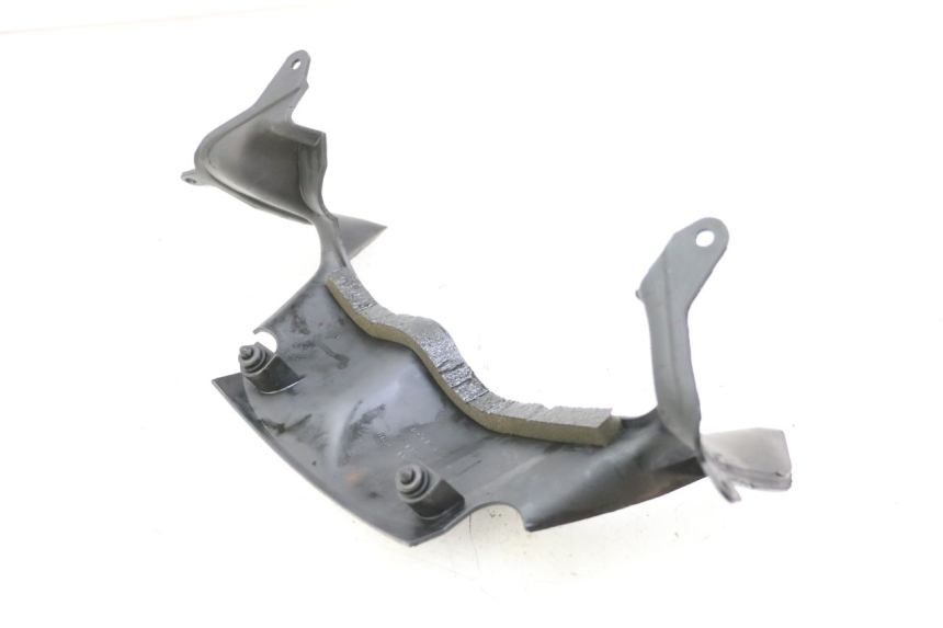 photo de SPEEDOMETER SURROUND KAWASAKI ZR7 ZR-7 S 750 (1999 - 2004) - Zoom on usage condition