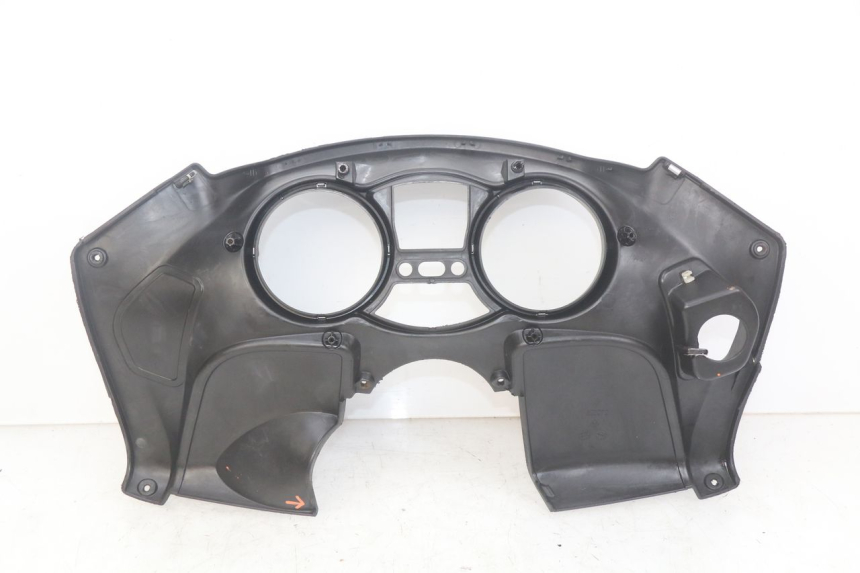 photo de SPEEDOMETER SURROUND PIAGGIO MP3 LT 400 (2007 - 2012) - Fixing points details