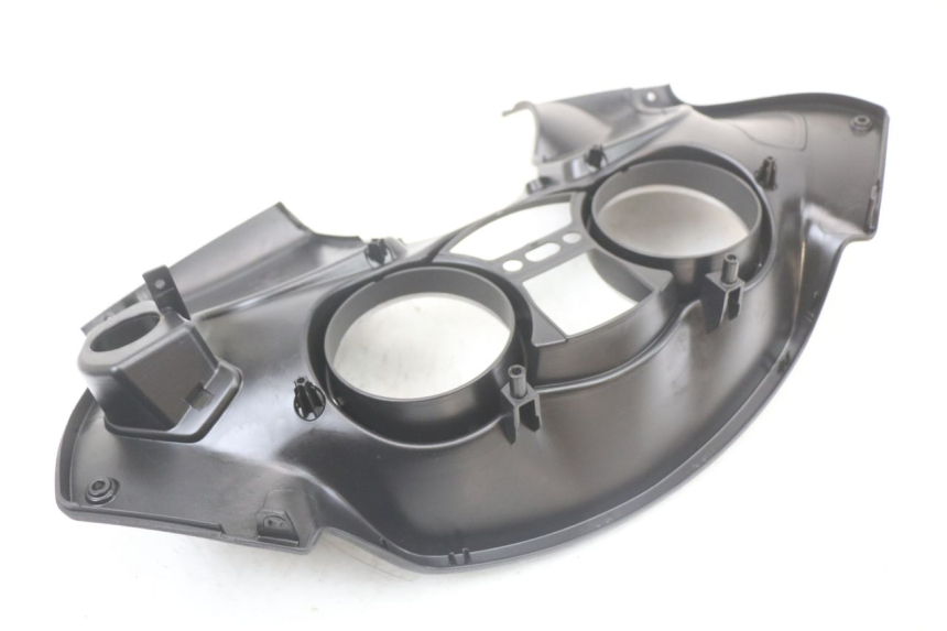 photo de SPEEDOMETER SURROUND PIAGGIO MP3 LT 400 (2007 - 2012) - Fixing points details