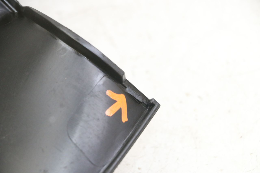 photo de SPEEDOMETER SURROUND PIAGGIO MP3 LT 400 (2007 - 2012) - Distinctive features