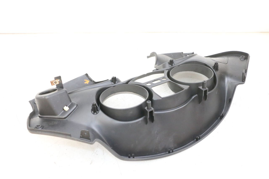 photo de SPEEDOMETER SURROUND PIAGGIO MP3 125 (2006 - 2014) - Surface and material condition