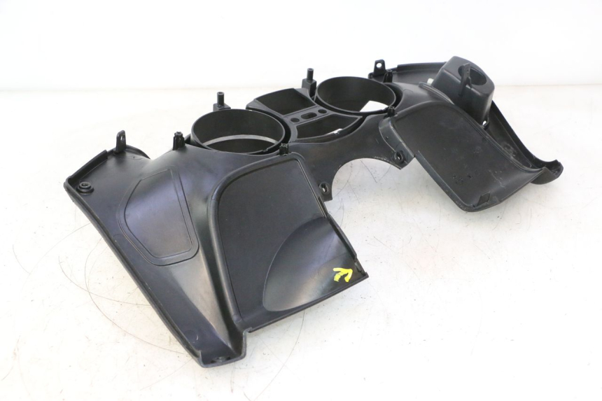 photo de SPEEDOMETER SURROUND PIAGGIO MP3 500 (2011 - 2015) - Alternative perspective