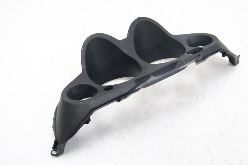 photo de SPEEDOMETER SURROUND SELECT UP OCTALIS 125 (2007 - 2012) - Fixing points details