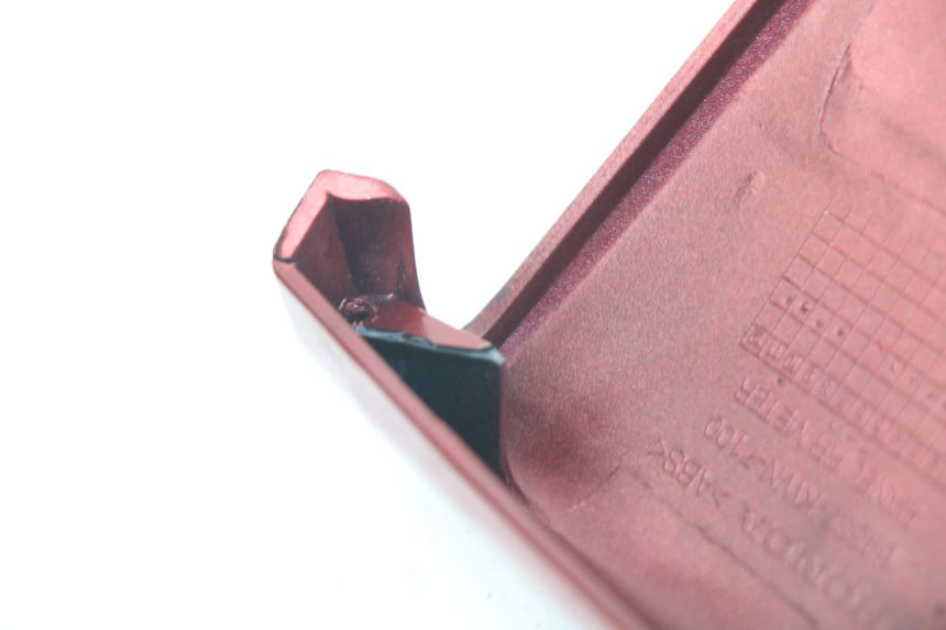 photo de SPEEDOMETER SURROUND HONDA PCX (JF47) 125 (2012 - 2013) - Product overview