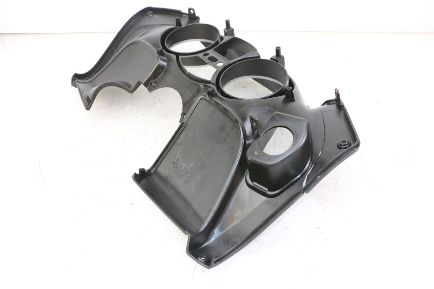 photo de SPEEDOMETER SURROUND PIAGGIO MP3 LT 400 (2007 - 2012) - Technical close-up