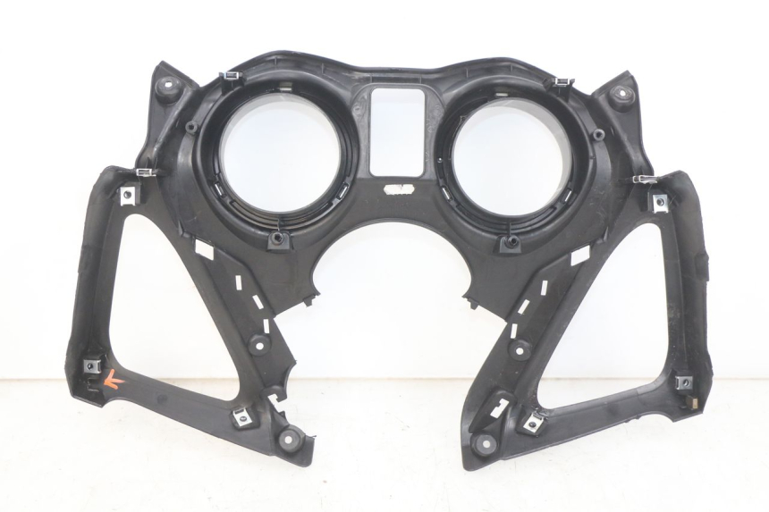 photo de SPEEDOMETER SURROUND YAMAHA X-MAX XMAX 125 (2010 - 2013) - Component detail