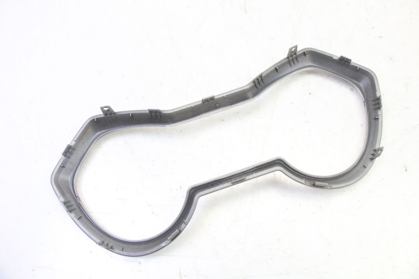 photo de SPEEDOMETER PANEL YAMAHA XMAX X-MAX 125 (2021 - 2025) - Zoom on usage condition