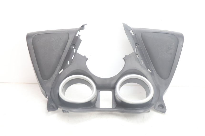 photo de SPEEDOMETER SURROUND YAMAHA X-MAX XMAX 125 (2010 - 2013) - Zoom on usage condition