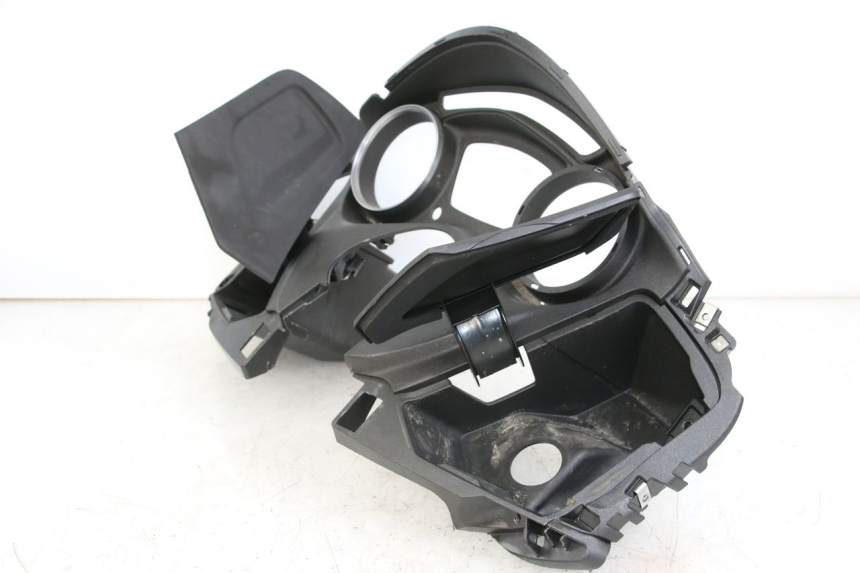 photo de SPEEDOMETER SURROUND PIAGGIO X10 125 (2012 - 2017) - Product overview