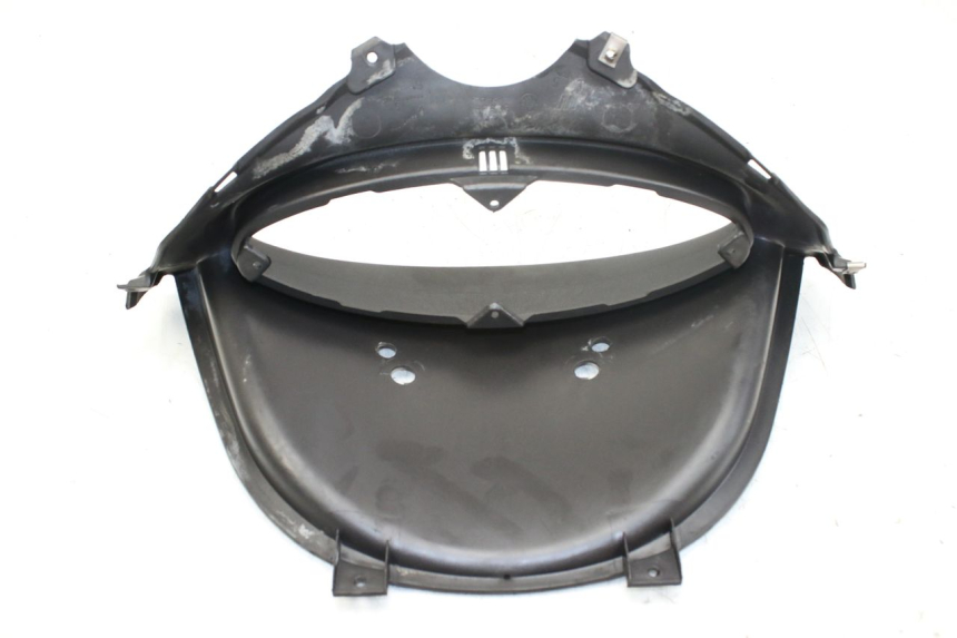 photo de SPEEDOMETER SURROUND PIAGGIO X9 EVOLUTION 250 (2003 - 2007) - Technical close-up