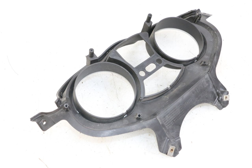 photo de SPEEDOMETER SURROUND PIAGGIO XEVO - X EVO 125 (2007 - 2017) - Alternative perspective