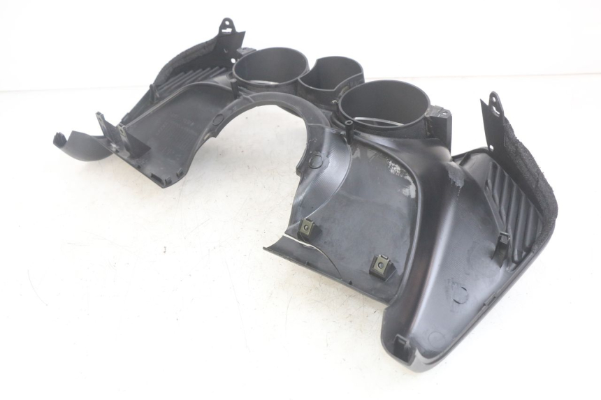 photo de SPEEDOMETER SURROUND YAMAHA YP MAJESTY 400 (2004 - 2008) - Zoom on usage condition