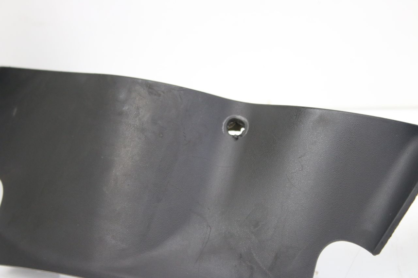 photo de SPEEDOMETER SURROUND KAWASAKI ZR7 ZR-7 S 750 (1999 - 2004) - Zoom on usage condition