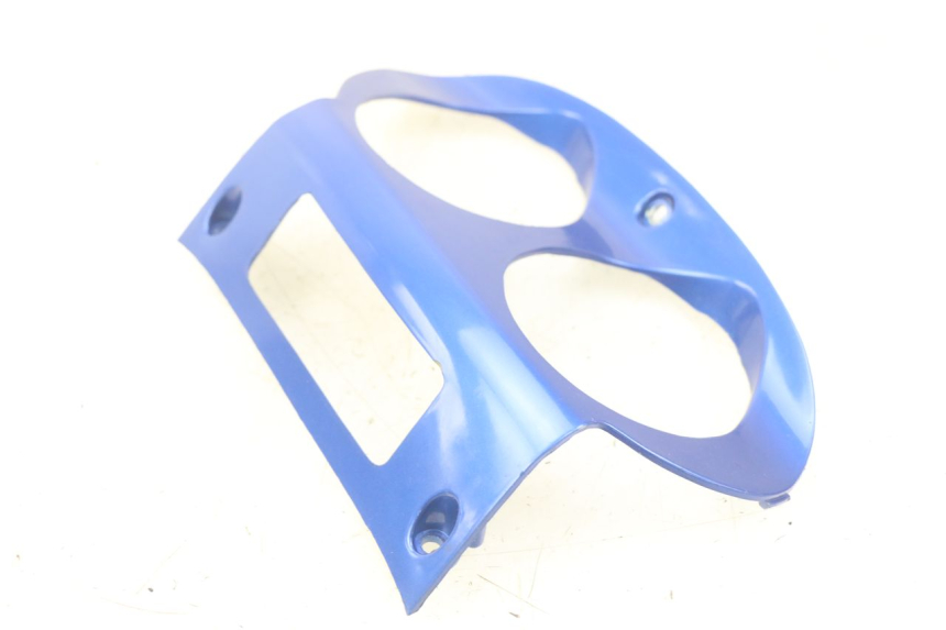 photo de REAR LIGHT SURROUND SYM JET EURO X 2T 50 (2003 - 2007) - Zoom on usage condition