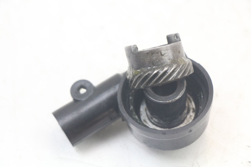 photo de SPEEDOMETER DRIVE KYMCO AGILITY 4T 50 (2018 - 2022) - Alternative perspective