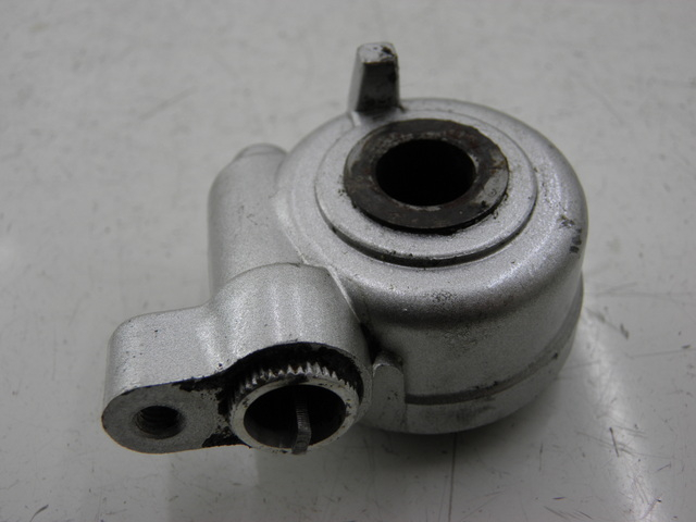 photo de SPEEDOMETER DRIVE BENZHOU YY50QT31 VINTAGE 50 (2009 - 2012) - Zoom on usage condition