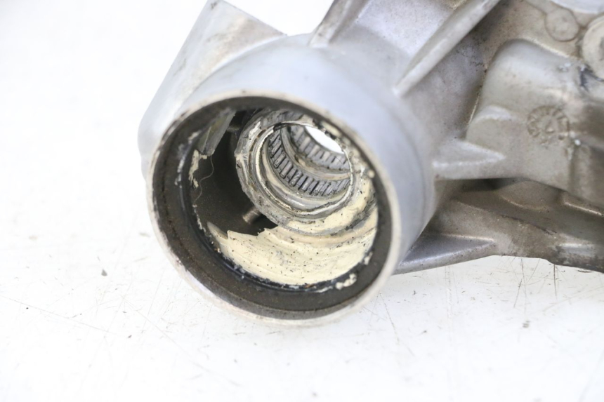 photo de SPEEDOMETER DRIVE PIAGGIO VESPA LX 150 (2005 - 2013) - Fixing points details