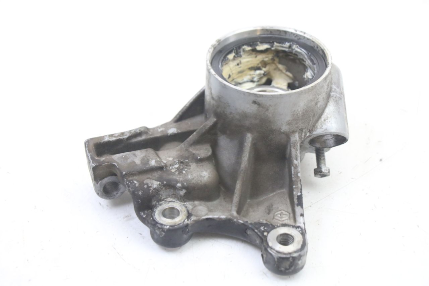 photo de SPEEDOMETER DRIVE PIAGGIO VESPA S 2T 50 (2007 - 2014) - Fixing points details