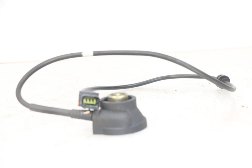 photo de SPEEDOMETER DRIVE PEUGEOT SATELIS COMPRESSOR K15 125 (2006 - 2009) - Alternative perspective