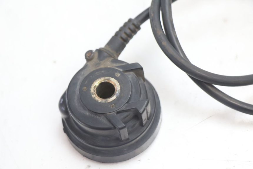 photo de SPEEDOMETER DRIVE MBK STUNT NAKED 50 (2004 - 2018) - Zoom on usage condition