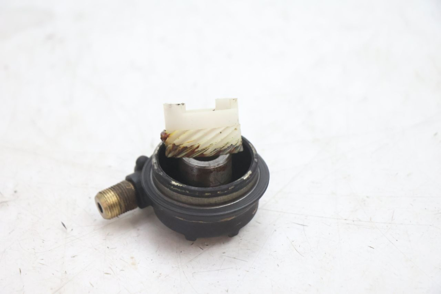 photo de SPEEDOMETER DRIVE KYMCO SUPER 8 2T 50 (2007 - 2013) - Technical close-up
