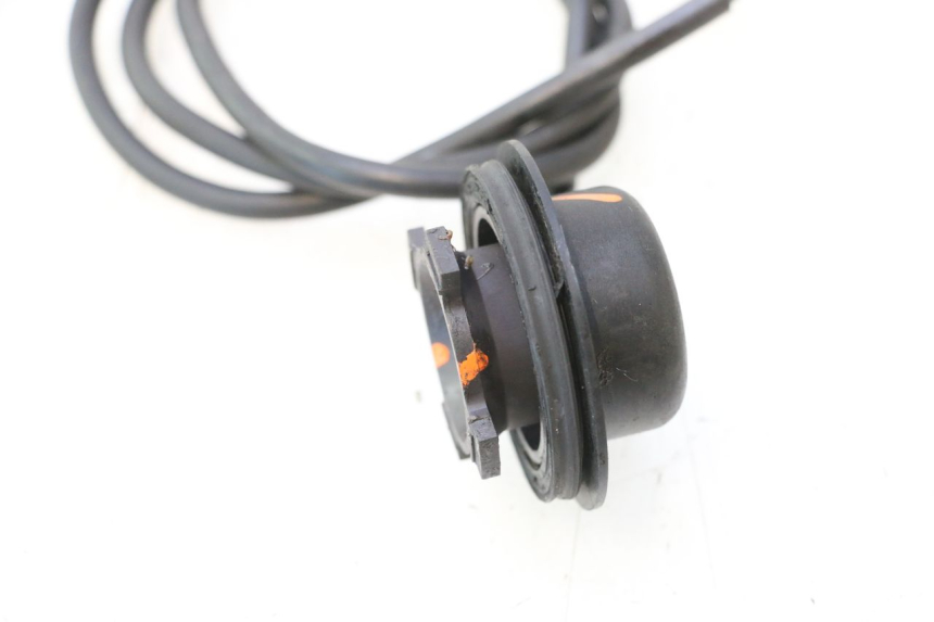 photo de SPEEDOMETER DRIVE SUZUKI SV S 650 (2003 - 2009) - Component detail