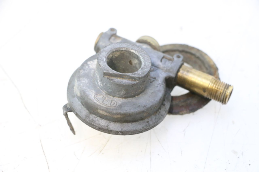 photo de SPEEDOMETER DRIVE PIAGGIO TYPHOON 50 (1993 - 1999) - Main view