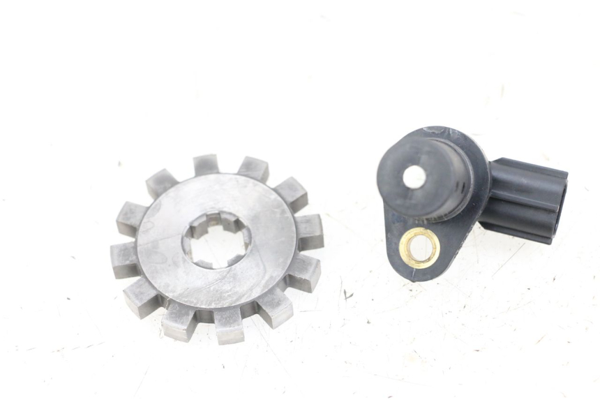 photo de SPEEDOMETER DRIVE SUZUKI VL INTRUDER 125 (2004 - 2007) - Alternative perspective