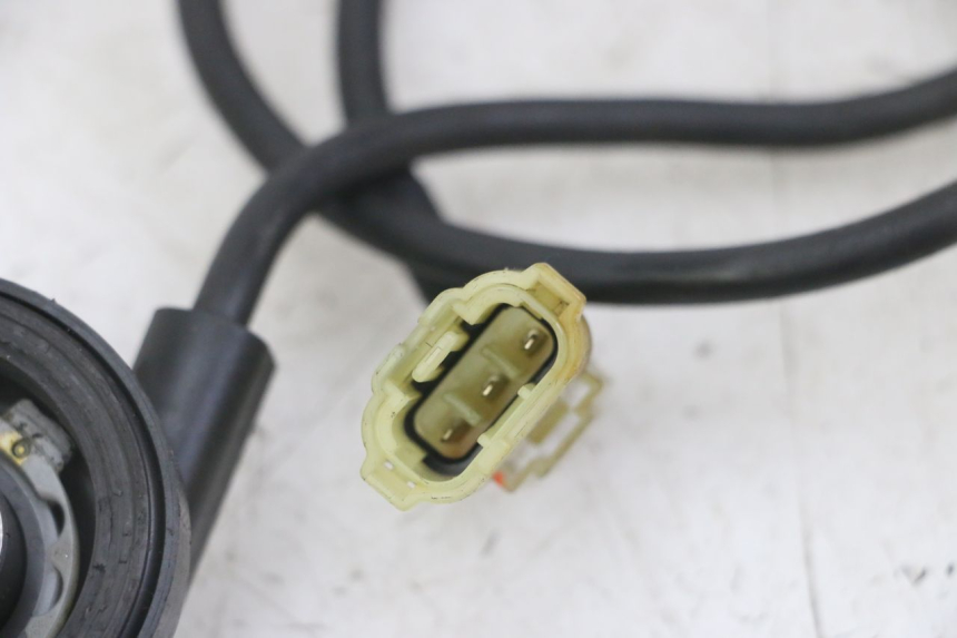 photo de SPEEDOMETER DRIVE YAMAHA X-MAX XMAX 125 (2010 - 2013) - Fixing points details