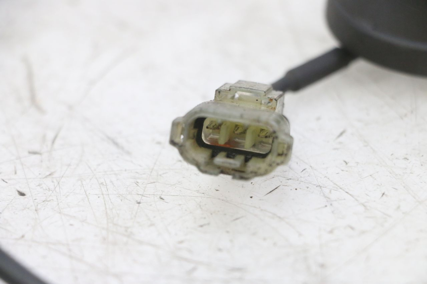 photo de SPEEDOMETER DRIVE YAMAHA XMAX X-MAX 125 (2006 - 2009) - Alternative perspective