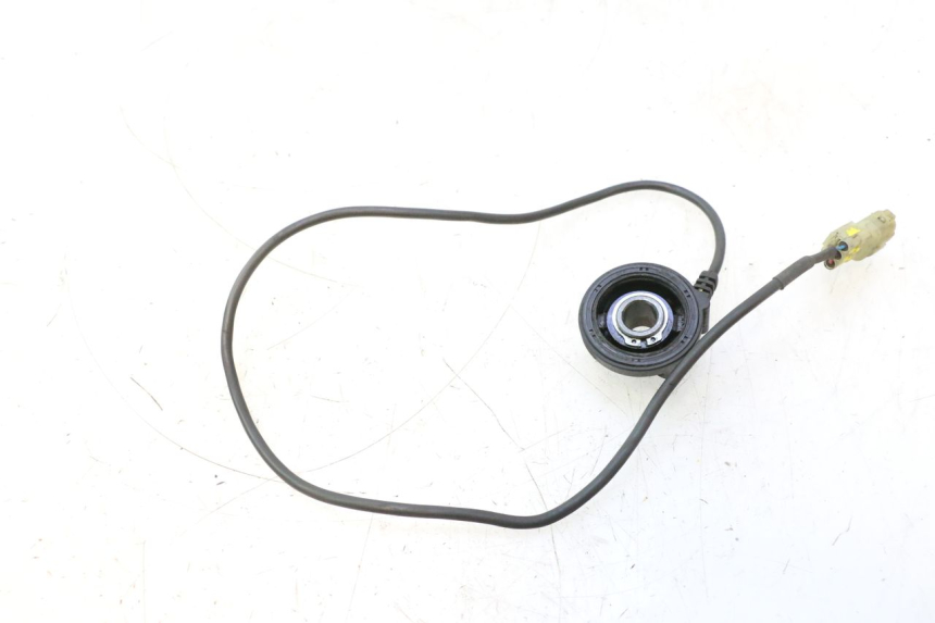 photo de SPEEDOMETER DRIVE YAMAHA XMAX X-MAX 125 (2006 - 2009) - Technical close-up