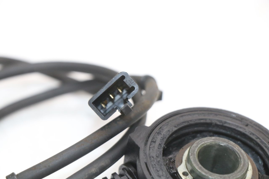 photo de SPEEDOMETER DRIVE PIAGGIO X9 125 (2000 - 2003) - Technical close-up