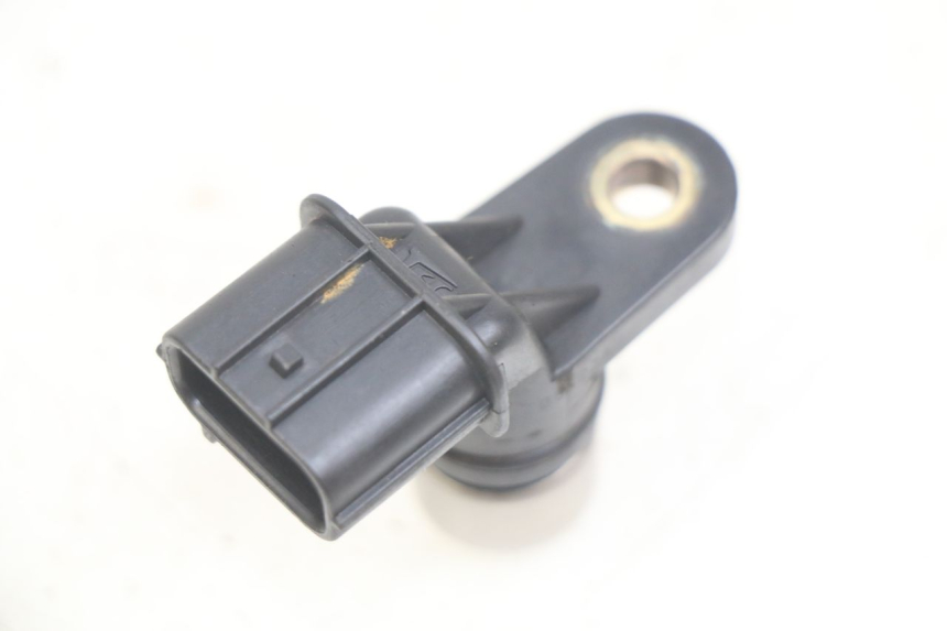 photo de SPEEDOMETER DRIVE KAWASAKI Z 750 (2007 - 2013) - Alternative perspective