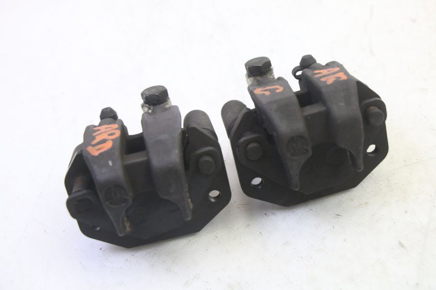 photo de REAR BRAKE CALIPER QUADRO 4 4D 350 (2015 - 2018) - Technical close-up